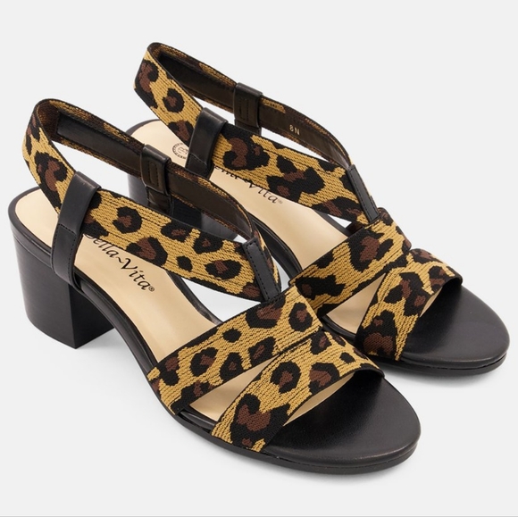 🐆 Bella Vita Jodi Stretch Sandals Leopard Print Size 6‎ New W/ Stickers Attched - Picture 1 of 8